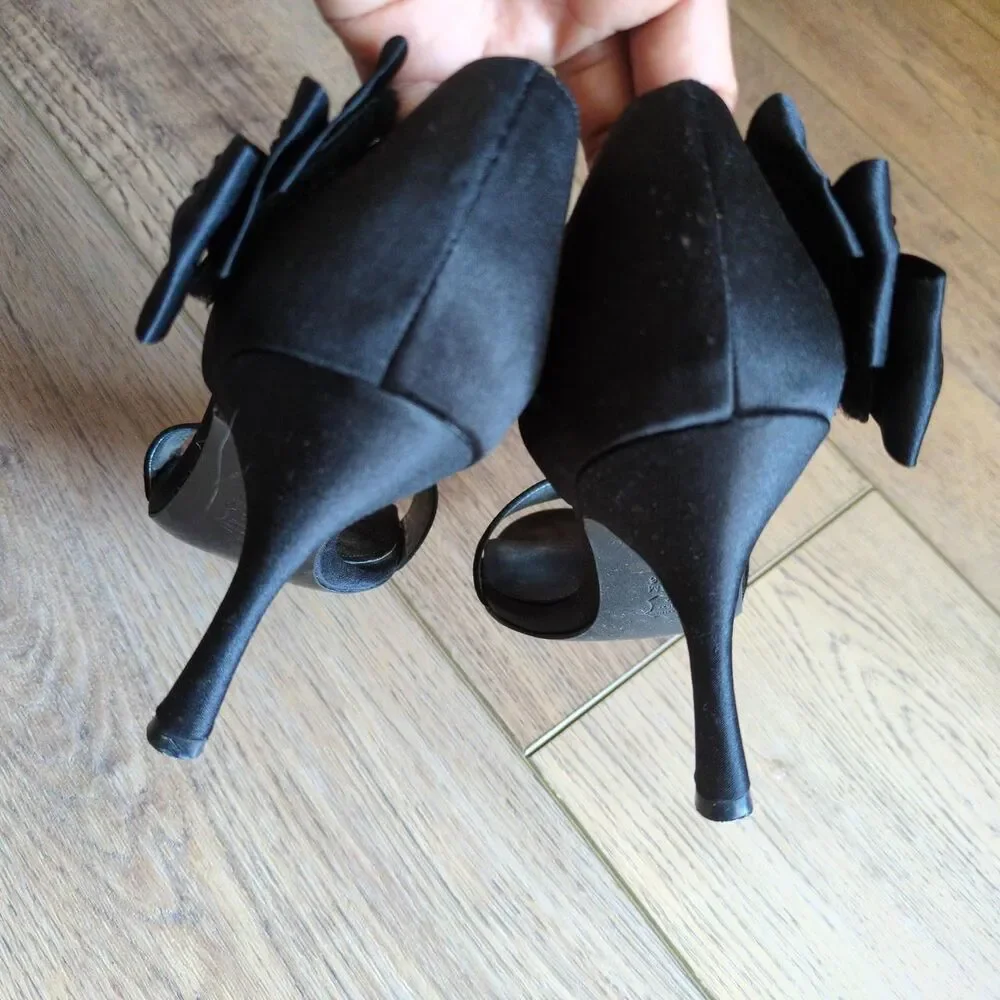 Unbranded Women's Black Courts